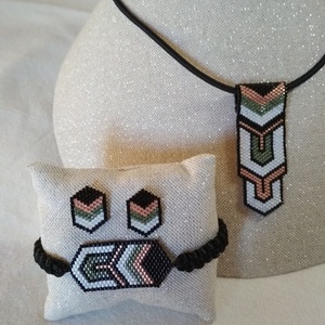 Egyiptomi hangulatú szett (nyakék, karkötő, fülbevaló), Ékszer, Ékszerszett, Gyöngyfűzés, gyöngyhímzés, MESKA
