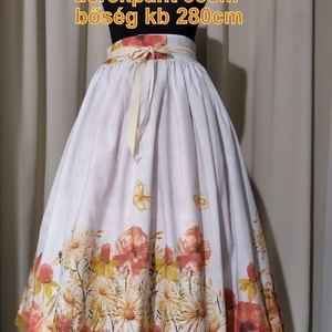 Kamasz néptánc szoknya 75 cm vidám színek, Ruha & Divat, Női ruha, Szoknya, Varrás, MESKA