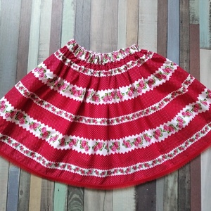 Kisgyermek néptánc szoknya 30 cm piros - ruha & divat - gyerekruha - szoknya - Meska.hu