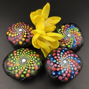 Pontozott meditációs mandala kövek: az Élet körforgása - otthon & életmód - dekoráció - asztal és polc dekoráció - kavics & kő - Meska.hu