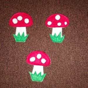 Kokárda gomba.Akár más ovis jellel is., Ékszer, Kitűző és Bross, Varrás, MESKA