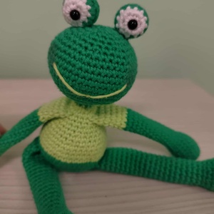 Horgolt béka - Meska.hu