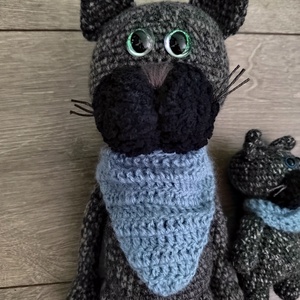 Horgolt cica kölykével.  - játék & sport - plüssállat & játékfigura - cica - Meska.hu