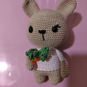 Horgolt nyuszi+répa.  - Meska.hu