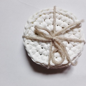 Fehér horgolt poháralátét - Meska.hu