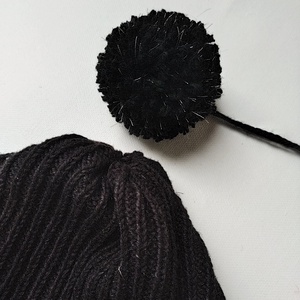 A fekete sapka - ruha & divat - sál, sapka, kendő - sapka - Meska.hu