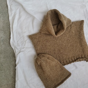 Kötött Tweedsapka / Sütitészta - ruha & divat - sál, sapka, kendő - sapka - Meska.hu