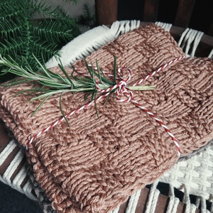 Kézzel kötött törlőkendő - Meska.hu