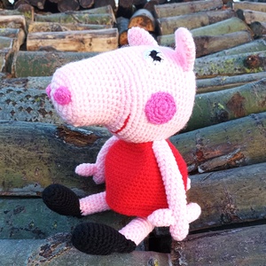 Horgolt PEPPA játék figura - Meska.hu