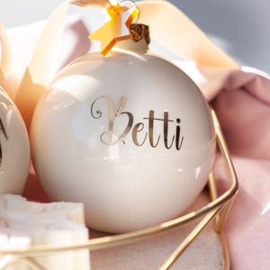 Karácsonyi feliratos üveggömb - TEJFEHÉR - karácsony - karácsonyi lakásdekoráció - karácsonyfadíszek - Meska.hu