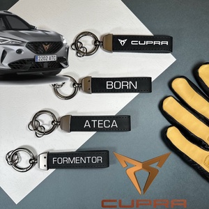 Cupra kulcstartó - táska & tok - kulcstartó & táskadísz - kulcstartó - Meska.hu