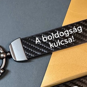 Egyedi kulcstartó - Meska.hu