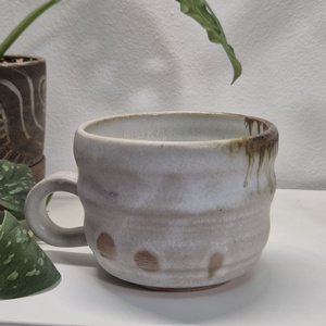 Fatüzes bögre hamu szórással, Otthon & Életmód, Konyhafelszerelés, tálalás, Tálalás, Bögre & Csésze, Agyagozás, Kerámia, MESKA