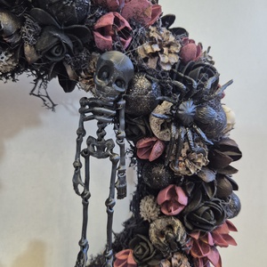 Halloween ajtódísz csontvázzal - otthon & életmód - dekoráció - halloween - halloweeni ajtódíszek és ablakdíszek - Meska.hu