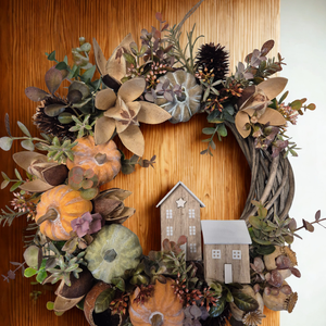 Őszi ajtódísz tökökkel és házikóval � természetes ajtódísz - otthon & életmód - dekoráció - ajtó- és ablak dekoráció - ajtódísz & kopogtató - Meska.hu