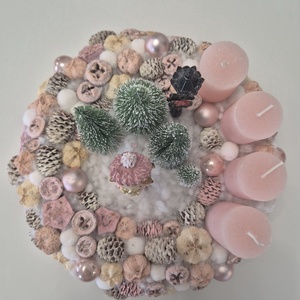 Rózsaszínpasztell adventi kézműves koszorú angyallal - karácsony - adventi díszek - adventi ajtódísz - Meska.hu