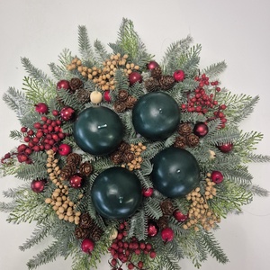 Adventi Asztaldísz - zöld -bordó természetes hatású dekoráció - karácsony - adventi díszek - adventi asztaldísz - Meska.hu