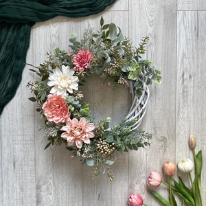 Virágos ajtódísz � természetes hatású, elegáns koszorú pasztell árnyalatokkal, Otthon & Életmód, Dekoráció, Ajtó- és ablak dekoráció, Ajtódísz & Kopogtató, , MESKA