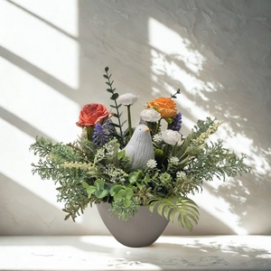 Virágos asztaldísz madárfigurával - otthon & életmód - dekoráció - asztal és polc dekoráció - asztaldísz - Meska.hu