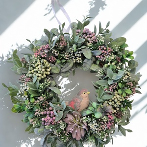 Bogyós tavaszi koszorú - kismadárral, természetes hatású  - otthon & életmód - dekoráció - ajtó- és ablak dekoráció - ajtódísz & kopogtató - Meska.hu