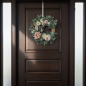 Virágos tavaszi koszorú - tündérrel és házikóval, természetes hatású  - otthon & életmód - dekoráció - ajtó- és ablak dekoráció - ajtódísz & kopogtató - Meska.hu