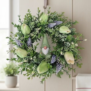 Tulipános tavaszi koszorú manóval- természetes hatású, élethű virágokkal, Otthon & Életmód, Dekoráció, Ajtó- és ablak dekoráció, Ajtódísz & Kopogtató, , MESKA