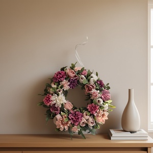 Virágos elegáns koszorú � virágos ajtódekoráció, romantikus színvilág - nagyméretű - otthon & életmód - dekoráció - ajtó- és ablak dekoráció - ajtódísz & kopogtató - Meska.hu