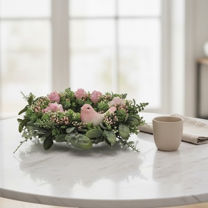 Tavaszi virágos asztaldísz- üveg mécsestartóval, természetes hatású - otthon & életmód - dekoráció - asztal és polc dekoráció - asztaldísz - Meska.hu