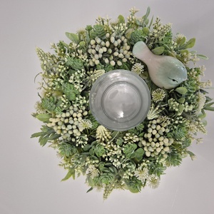 Tavaszi virágos asztaldísz- üveg mécsestartóval, természetes hatású - otthon & életmód - dekoráció - asztal és polc dekoráció - asztaldísz - Meska.hu