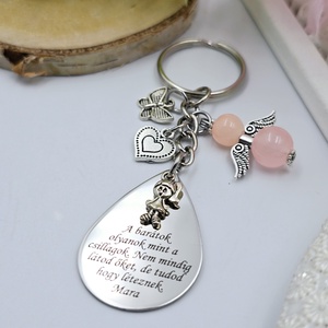Gravírozott kulcstartó saját felirattal, charmokkal - táska & tok - kulcstartó & táskadísz - kulcstartó - Meska.hu
