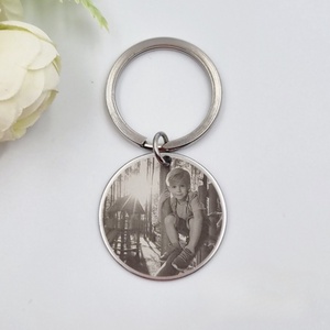 Saját fényképes gravírozott kulcstartó - kör medál kulcskarikán, Táska & Tok, Kulcstartó & Táskadísz, Kulcstartó, Gravírozás, pirográfia, MESKA