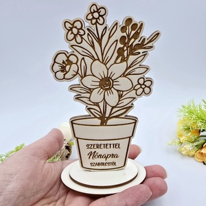 Nőnapi ajándék, asztali dísz egyedi névvel - otthon & életmód - dekoráció - asztal és polc dekoráció - asztaldísz - Meska.hu