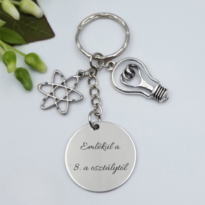 Fizika tanároknak ajándék ballagásra, pedagógusnapra, tanév végére - Gravírozott szöveges ballagási kulcstartó 1., Táska & Tok, Kulcstartó & Táskadísz, Kulcstartó, Gravírozás, pirográfia, MESKA