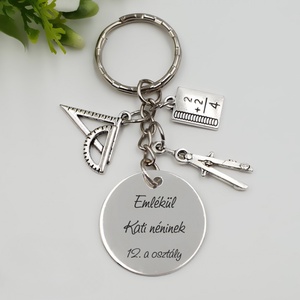 Ajándék matematikatanároknak ballagásra, pedagógusnapra, tanév végére - Gravírozott szöveges ballagási kulcstartó 4., Táska & Tok, Kulcstartó & Táskadísz, Kulcstartó, Gravírozás, pirográfia, MESKA