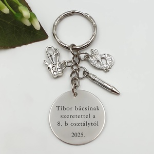 Ajándék rajztanároknak ballagásra, pedagógusnapra, tanév végére - Gravírozott szöveges ballagási kulcstartó 2., Táska & Tok, Kulcstartó & Táskadísz, Kulcstartó, Gravírozás, pirográfia, MESKA