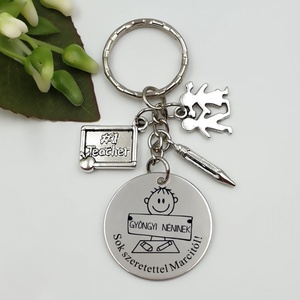 Ajándék tanító néninek ballagásra, pedagógusnapra, tanév végére - Gravírozott grafikás ballagási kulcstartó 3_11., Táska & Tok, Kulcstartó & Táskadísz, Kulcstartó, Gravírozás, pirográfia, MESKA