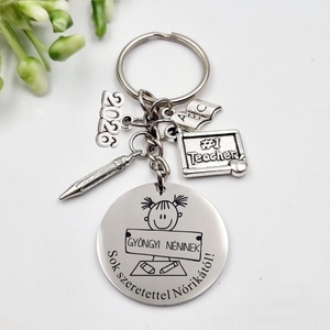 Tanító néninek ajándék ballagásra, pedagógusnapra, tanév végére - Gravírozott grafikás ballagási kulcstartó 6_12., Táska & Tok, Kulcstartó & Táskadísz, Kulcstartó, Gravírozás, pirográfia, MESKA