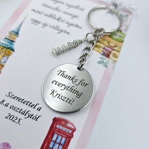 Angol tanároknak ajándék ballagásra, pedagógusnapra, tanév végére - Gravírozott ballagási kulcstartó ajándékkártyán - táska & tok - kulcstartó & táskadísz - kulcstartó - Meska.hu