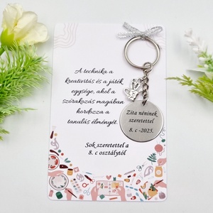 Ajándék technikatanároknak ballagásra, pedagógusnapra, tanév végére - Gravírozott ballagási kulcstartó ajándékkártyán - Meska.hu