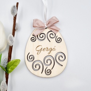 Gravírozott fa húsvéti tojás egyedi névvel. Húsvéti ajándék gyerekeknek., Ünnepi díszek, dekorációk, Húsvéti díszek és dekorációk, Húsvéti tojás, hímestojás, Gravírozás, pirográfia, MESKA