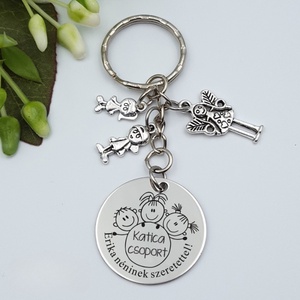 Óvó néninek ajándék pedagógusnapra, tanév végére - Gravírozott grafikás ballagási kulcstartó 1_01., Táska & Tok, Kulcstartó & Táskadísz, Kulcstartó, Gravírozás, pirográfia, MESKA