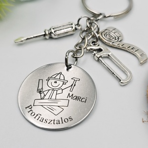Asztalosnak ajándék - asztalos kulcstartó grafikával, egyedi névvel, felirattal, Táska & Tok, Kulcstartó & Táskadísz, Kulcstartó, Gravírozás, pirográfia, MESKA