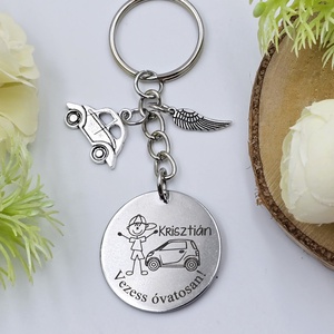 Sofőröknek, autósoknak ajándék - autós kulcstartó grafikával, egyedi névvel, felirattal, Táska & Tok, Kulcstartó & Táskadísz, Kulcstartó, Gravírozás, pirográfia, MESKA