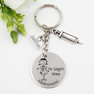 Doktornőnek ajándék - orvosnő kulcstartó grafikával, egyedi névvel, felirattal, Táska & Tok, Kulcstartó & Táskadísz, Kulcstartó, Gravírozás, pirográfia, MESKA