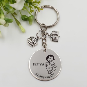 Könyvmolynak ajándék - könyvmoly kulcstartó grafikával, egyedi névvel, felirattal, Táska & Tok, Kulcstartó & Táskadísz, Kulcstartó, Gravírozás, pirográfia, MESKA