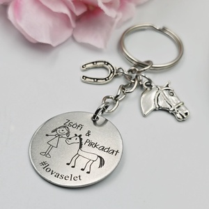 Lovasoknak ajándék - lovaslány kulcstartó grafikával, egyedi névvel, felirattal - táska & tok - kulcstartó & táskadísz - kulcstartó - Meska.hu