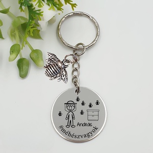 Méhésznek ajándék - méhész kulcstartó grafikával, egyedi névvel, felirattal, Táska & Tok, Kulcstartó & Táskadísz, Kulcstartó, Gravírozás, pirográfia, MESKA