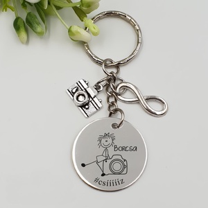 Fényképésznek ajándék - fényképésznő kulcstartó grafikával, egyedi névvel, felirattal, Táska & Tok, Kulcstartó & Táskadísz, Kulcstartó, Gravírozás, pirográfia, MESKA