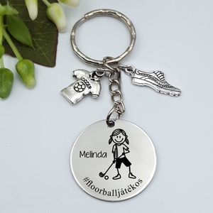Floorball játékosnak ajándék - floorballos női kulcstartó grafikával, egyedi névvel, felirattal, Táska & Tok, Kulcstartó & Táskadísz, Kulcstartó, Gravírozás, pirográfia, MESKA