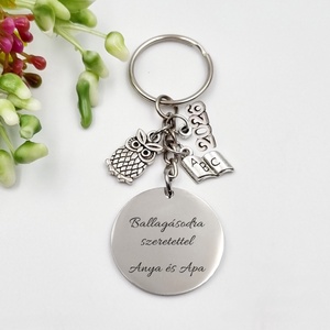 Ballagási ajándék diákoknak, ajándék ballagásra - Gravírozott ballagási kulcstartó végzősöknek 5., Táska & Tok, Kulcstartó & Táskadísz, Kulcstartó, Gravírozás, pirográfia, MESKA